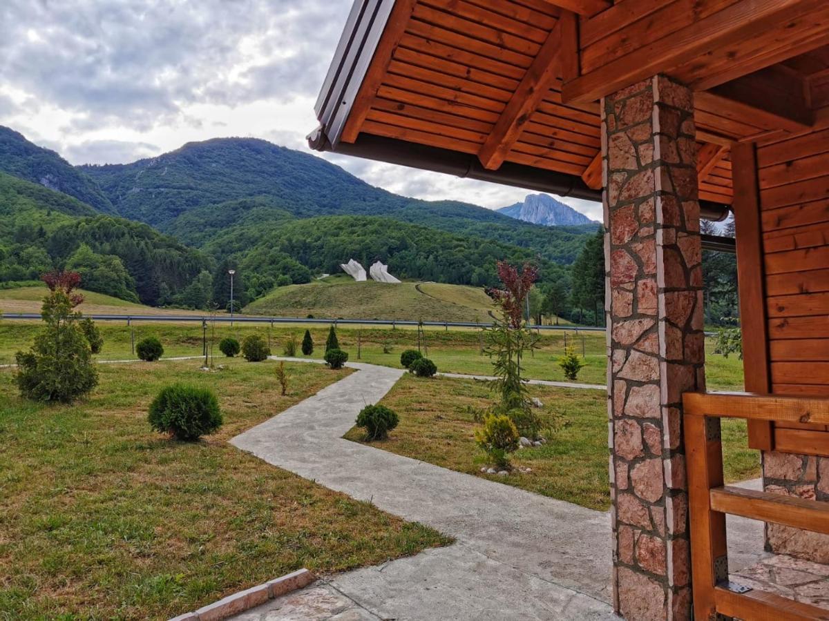 Vila "Maglic" Tjentište Kültér fotó