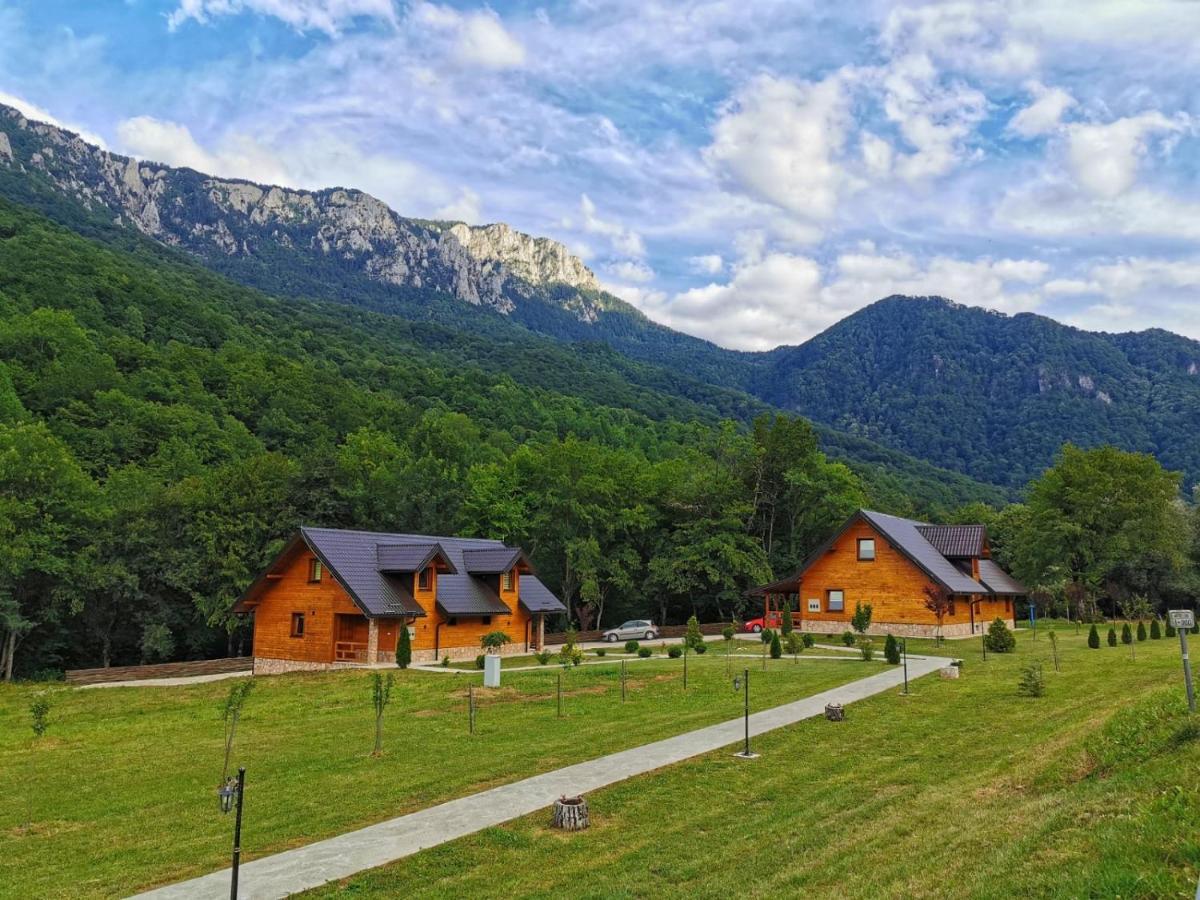 Vila "Maglic" Tjentište Kültér fotó