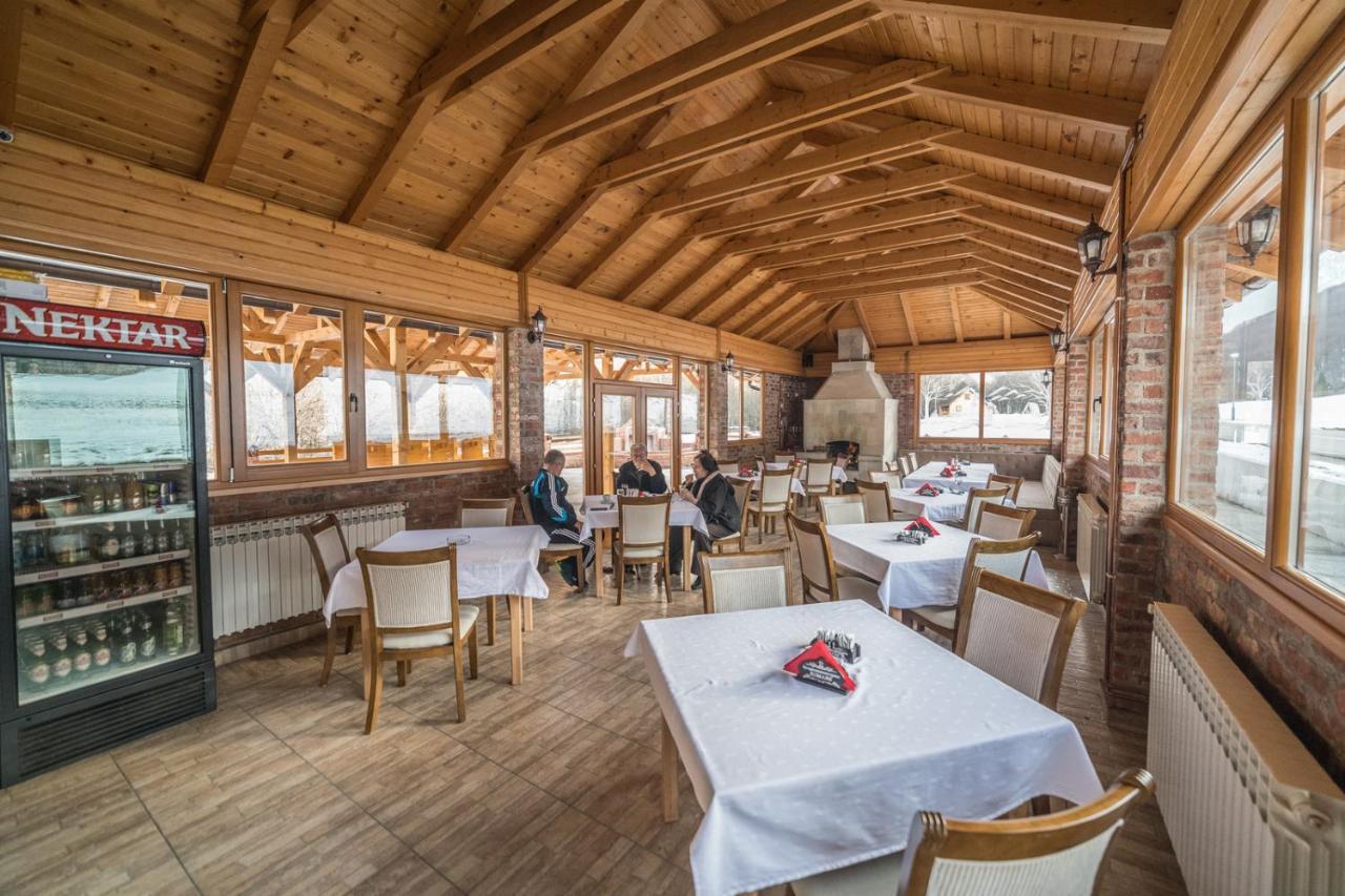 Vila "Maglic" Tjentište Kültér fotó